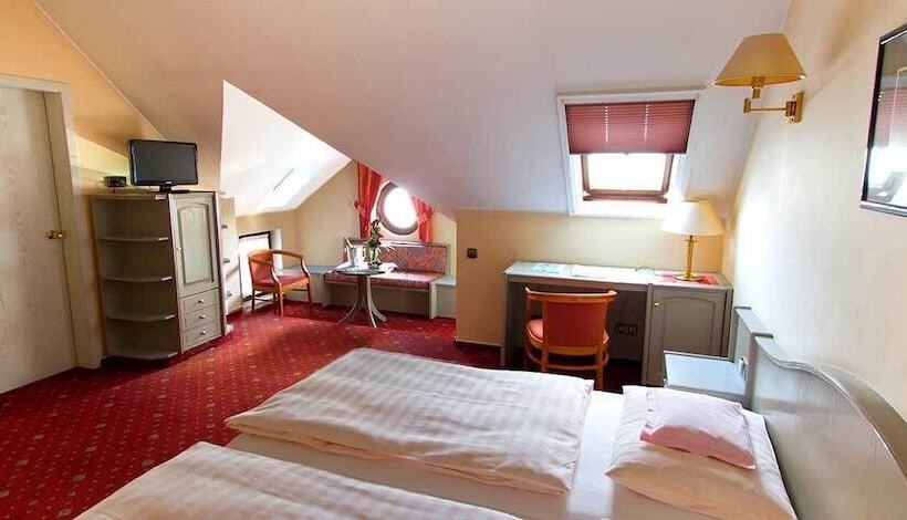 اتاق پرستیژ, Restaurant Dahm