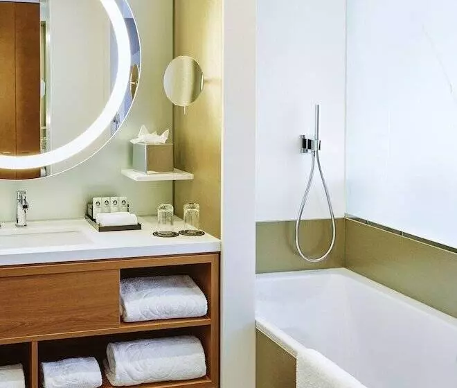 اتاق لوکس, Sofitel Luxembourg Europe