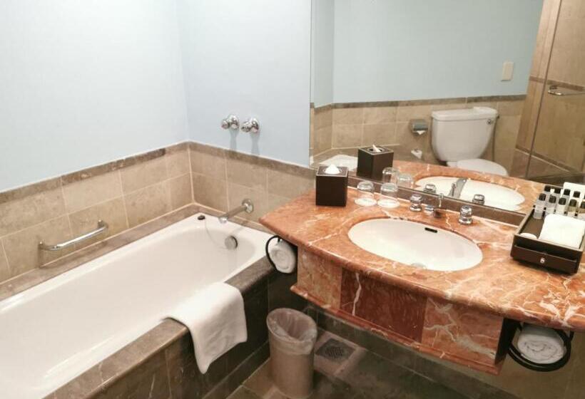 חדר אקזקיוטיב חדר קינג, Thistle Johor Bahru