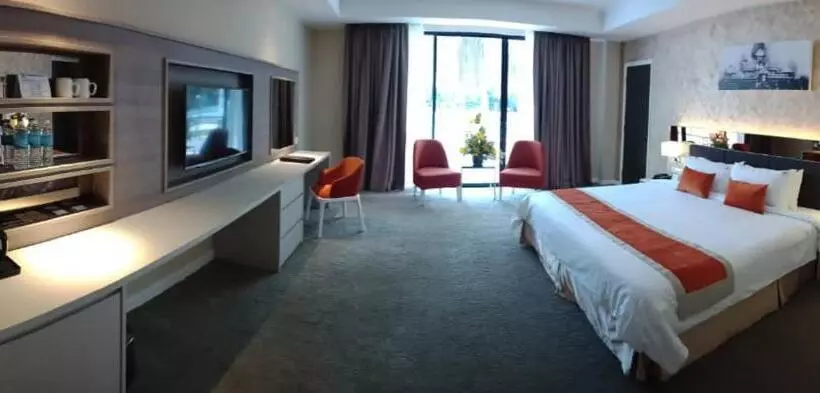 سوییت خانوادگی, Klana Resort Seremban