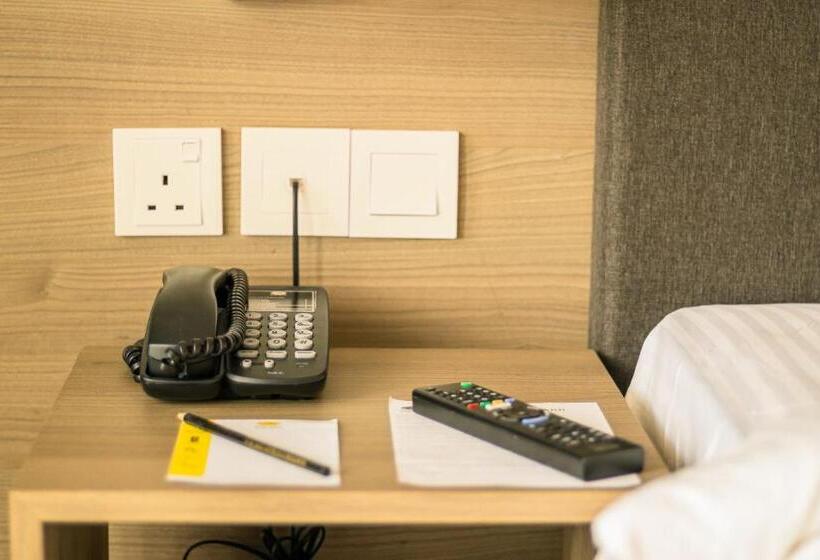 Номер Стандарт Вид на Сад, Klana Resort Seremban