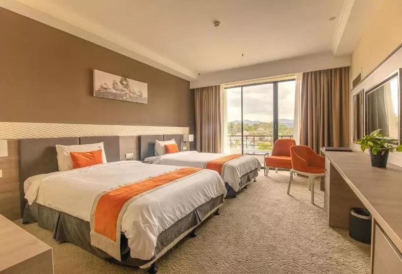 اتاق لوکس, Klana Resort Seremban