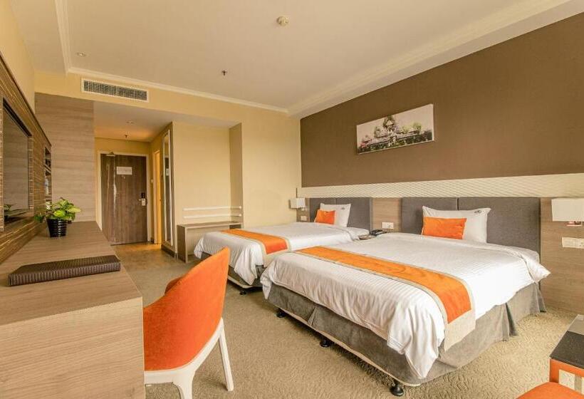 Номер Deluxe, Klana Resort Seremban