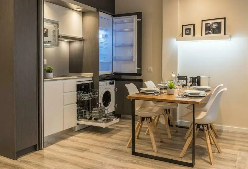 テラス付きスタンダードワンルーム, Bilbao City Center by Abba Suites