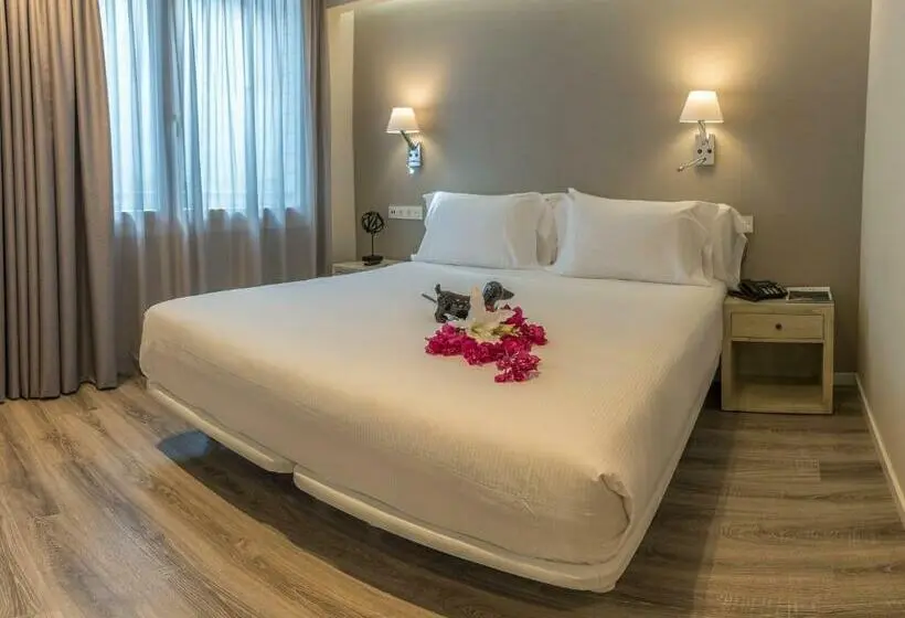 テラス付きスタンダードワンルーム, Bilbao City Center by Abba Suites