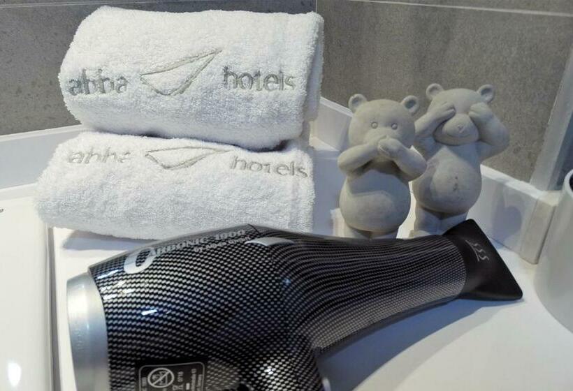 스탠다드 스튜디오 (테라스구비), Bilbao City Center by Abba Suites