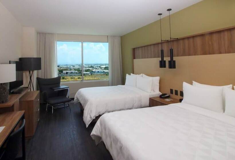 غرفه قياسيه سريرين مزدوجين, Holiday Inn San Luis Potosi Quijote By Ihg