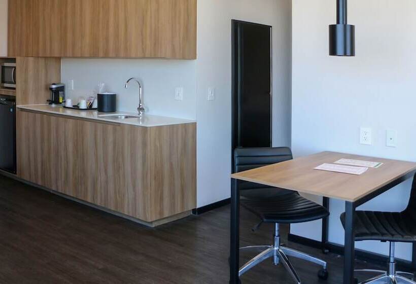 جناح, Holiday Inn San Luis Potosi Quijote By Ihg