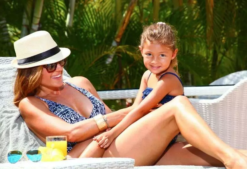 スイート, Sandos Playacar  All Inclusive