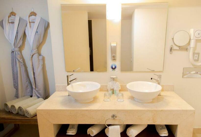 스위트, Sandos Playacar All Inclusive