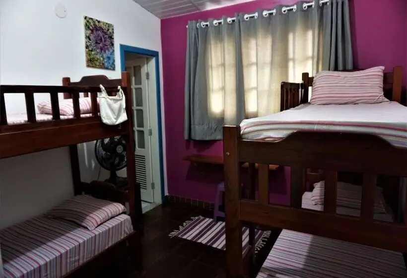 ルームシェアのワンベッド, Bada Hostel & Kite School