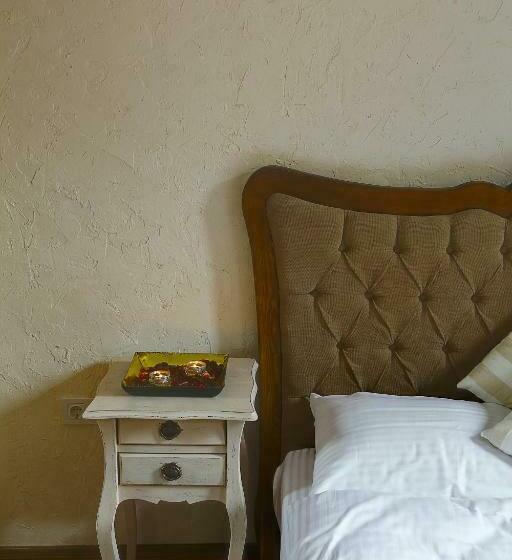 Номер Deluxe, Ibri