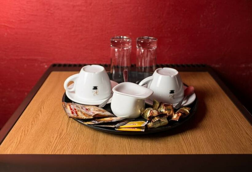 标准间, Letuchaya Mysh