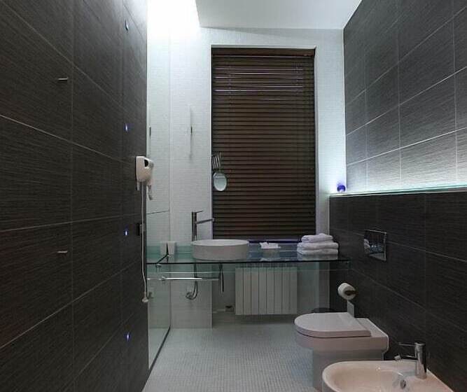 商务房间, Letuchaya Mysh