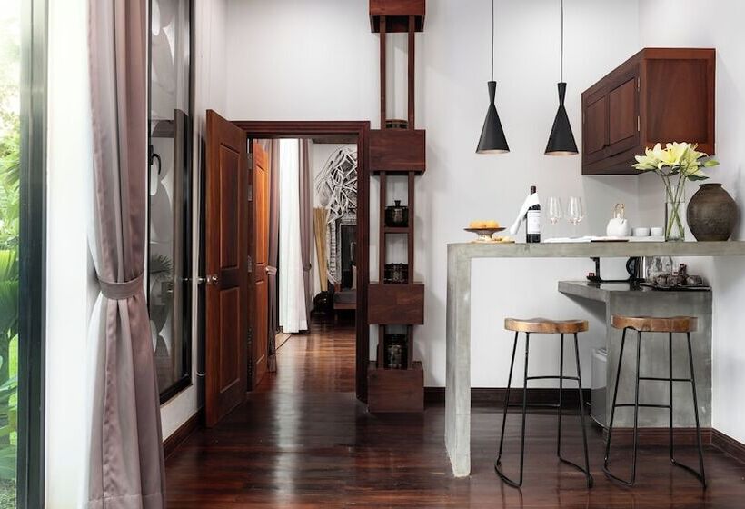 Люкс Семейный 2 Спальни, Shintana Saya Residence