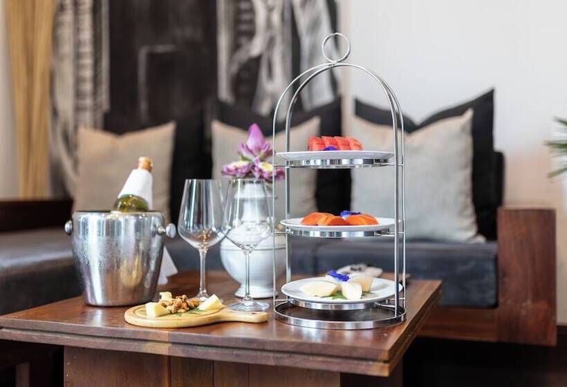 Люкс Семейный 2 Спальни, Shintana Saya Residence