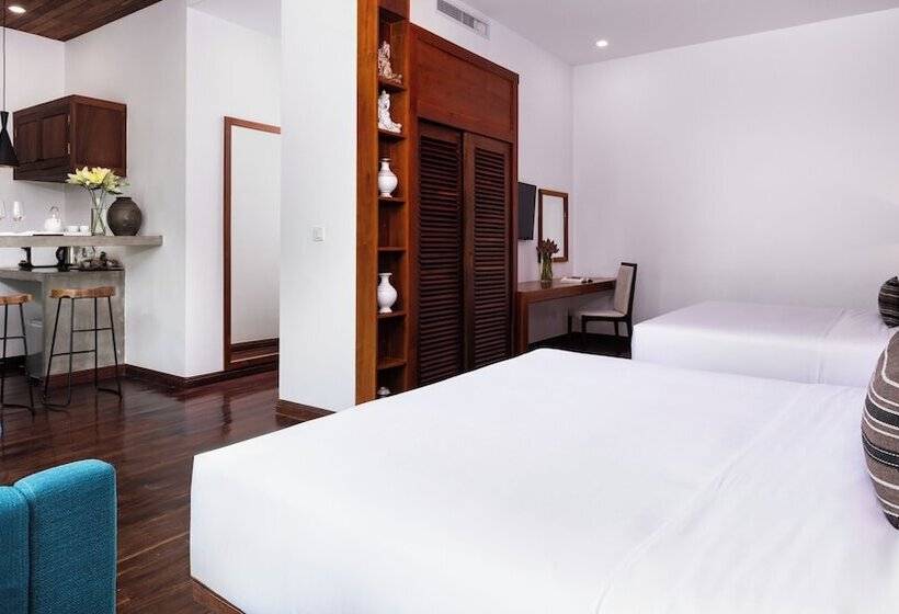 Люкс Семейный 2 Спальни, Shintana Saya Residence