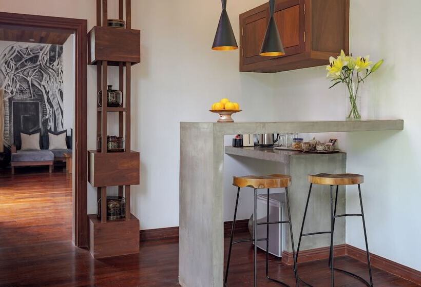 سوئیت خانواده 2 خوابه, Shintana Saya Residence