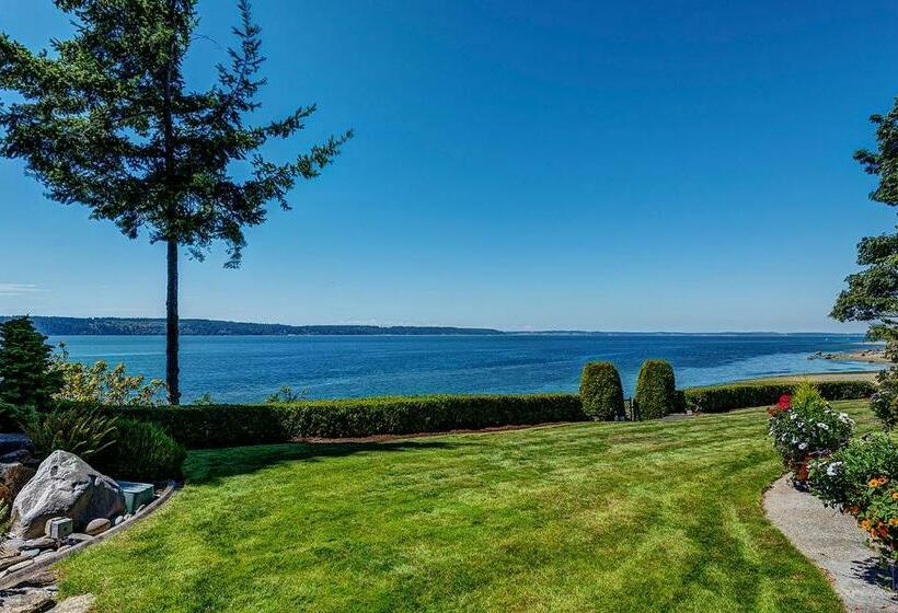 جناح مزوَّد بشرفة, Sea Mist Waterfront B&b