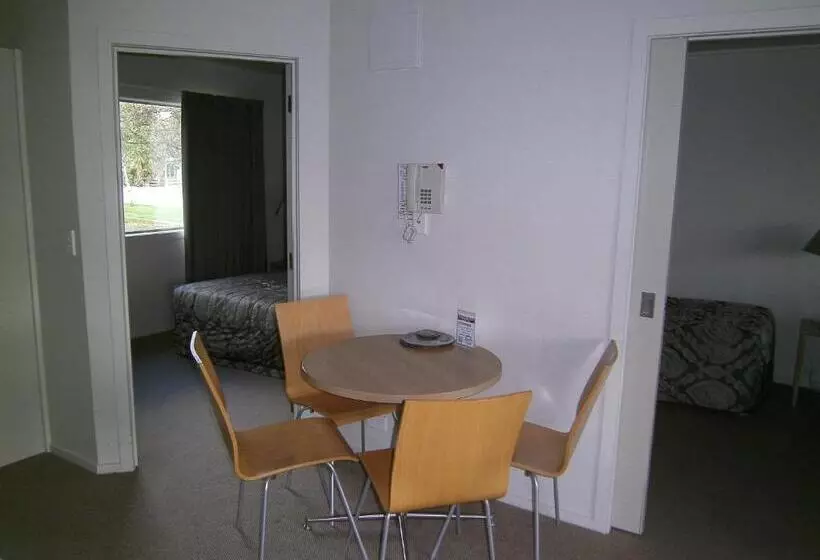２ベッドルームアパートメント, Anchorage Motel Apartments