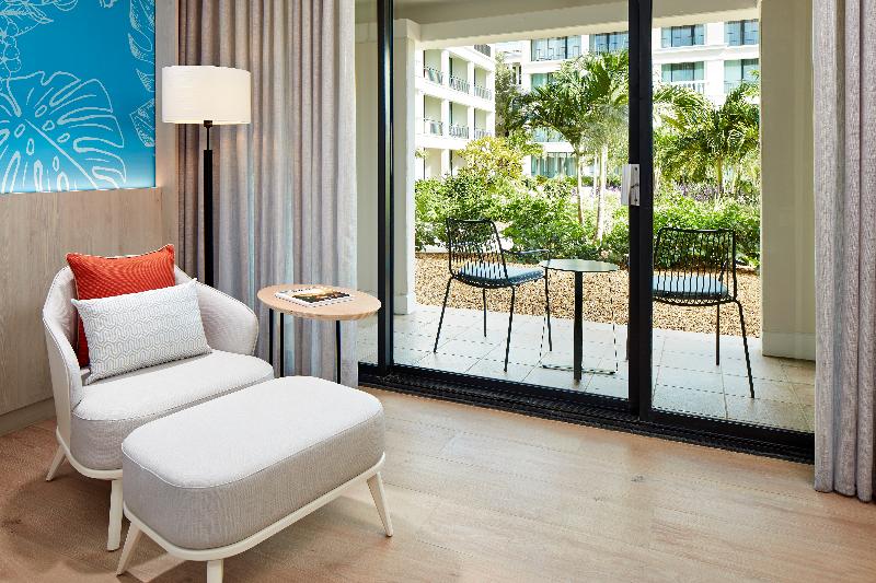 اتاق استاندارد با تخت بزرگ, Curaçao Marriott Beach Resort