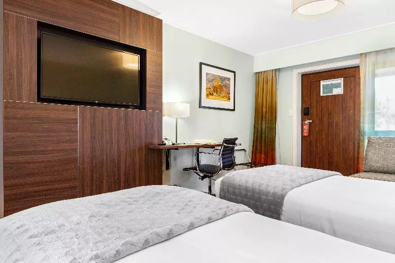 レイクビュースタンダードルーム, Holiday Inn Queenstown Frankton Road, An Ihg