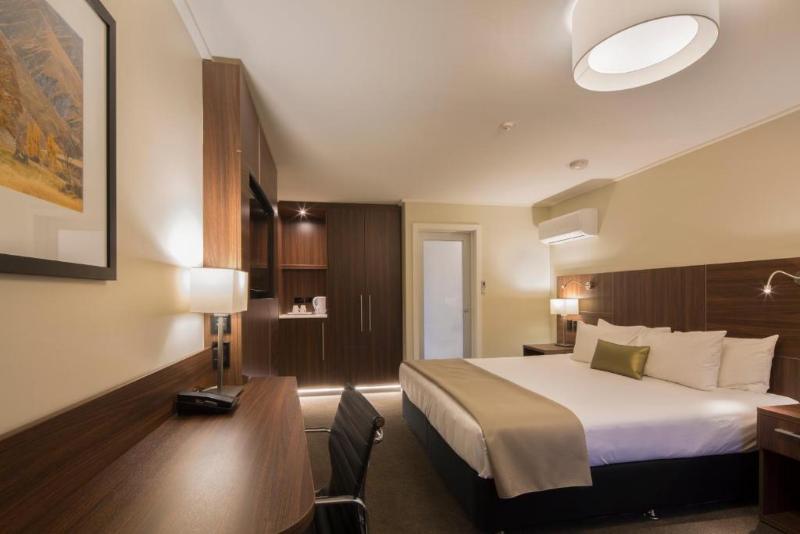 Номер Стандартный Кровать Куин, Holiday Inn Queenstown Frankton Road, An Ihg