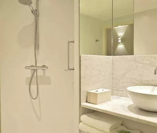 Deluxe Room, Restaurant Hotel Merlet
