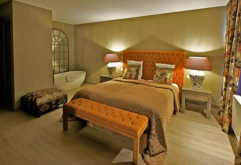 Deluxe Room, Restaurant Hotel Merlet