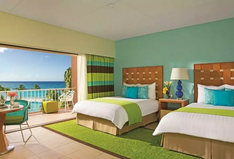 اتاق لوکس با تخت بزرگ, Sunscape Curacao Resort Spa & Casino