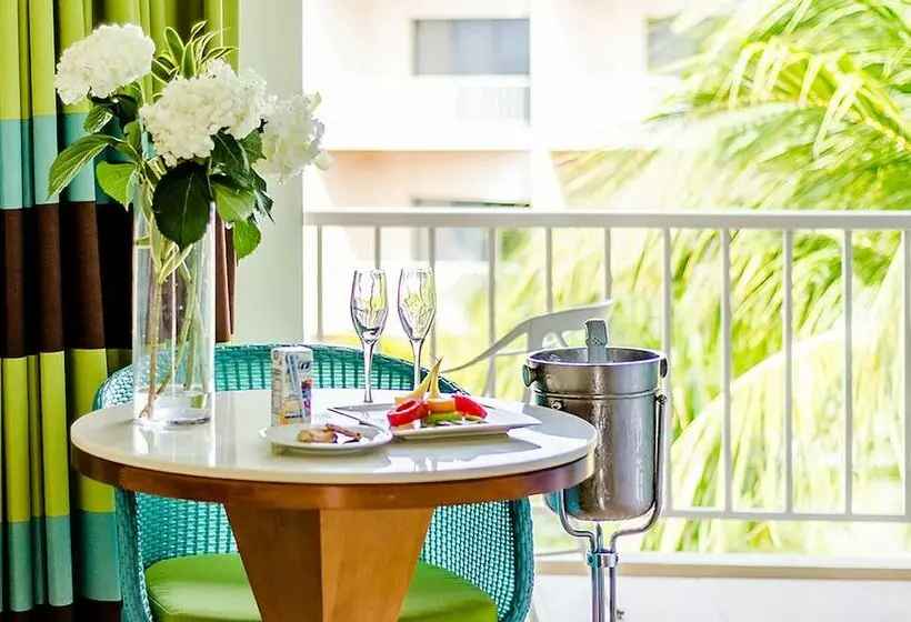 اتاق لوکس با چشمانداز دریا, Sunscape Curacao Resort Spa & Casino