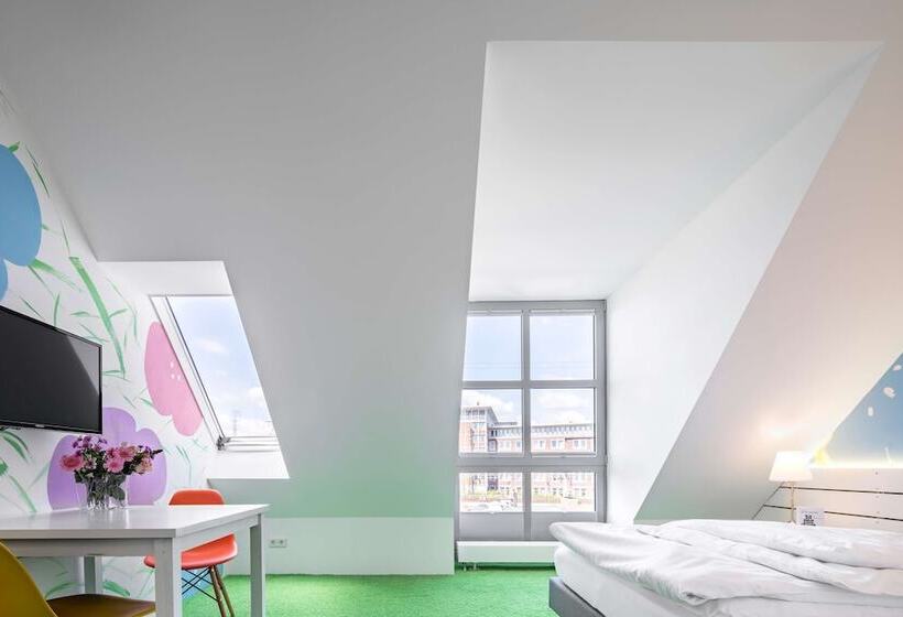 Номер Economy, Flowers Hotels