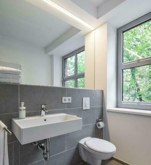 اتاق استاندارد چهار تخته, Flowers Hotels