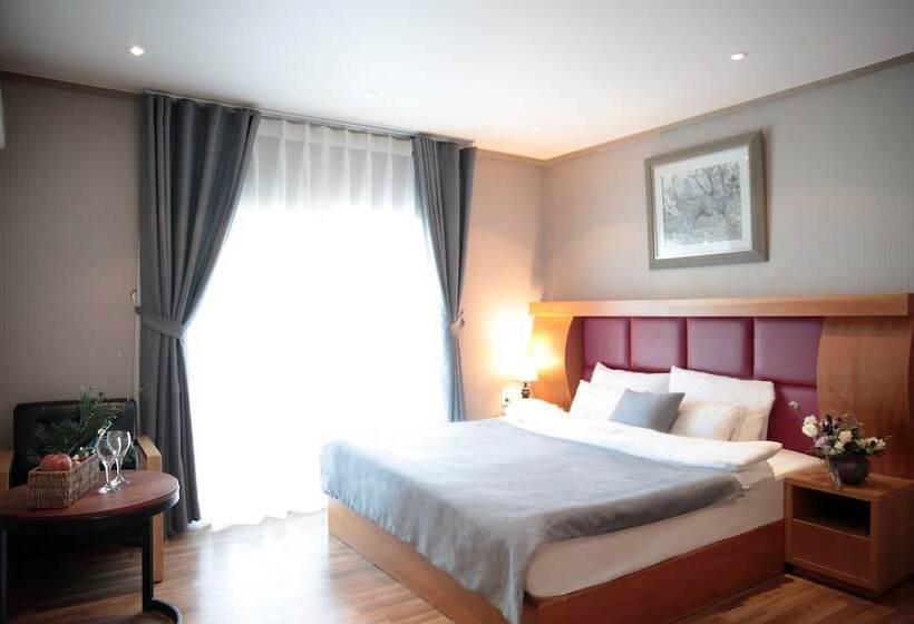 اتاق استاندارد, La Belle Hotel In Tongyeong
