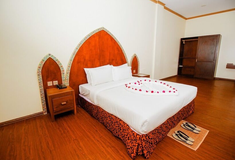 سوییت اجرایی, Royal Emerald River View Resort