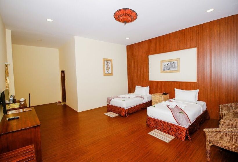 اتاق لوکس با چشم‌انداز باغ, Royal Emerald River View Resort