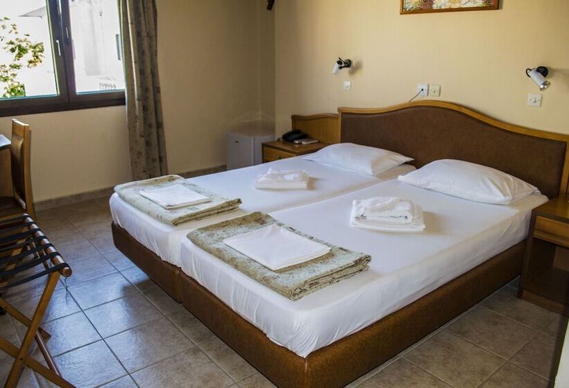 스탠다드 룸, Sappho