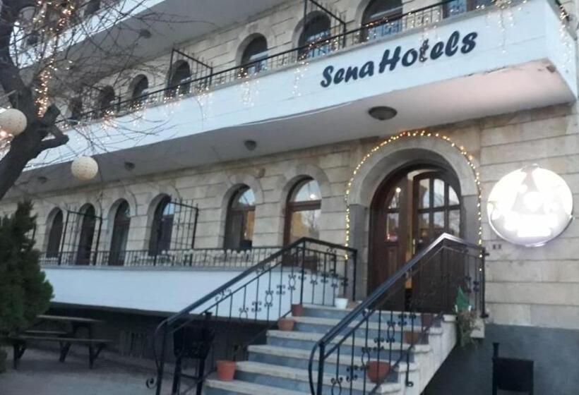חדר דלוקס לשלושה, Sena Hotels