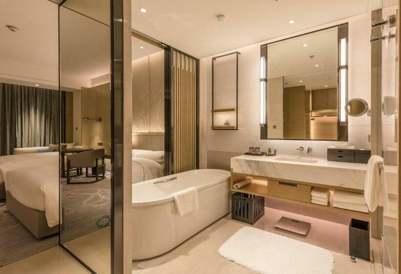 Номер Deluxe Кровать Кинг, Suzhou Marriott Hotel Taihu Lake