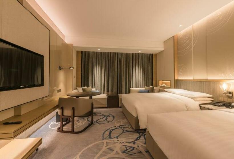 Номер Deluxe Вид на Горы, Suzhou Marriott Hotel Taihu Lake