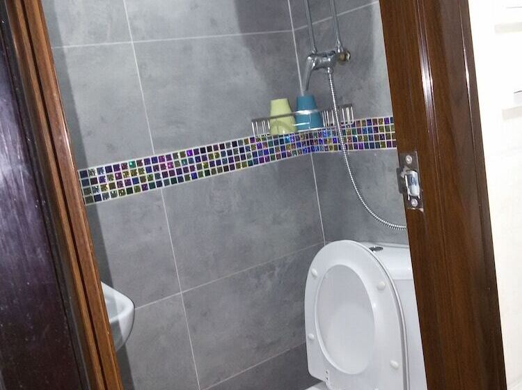 اتاق استاندارد, Asia Inn