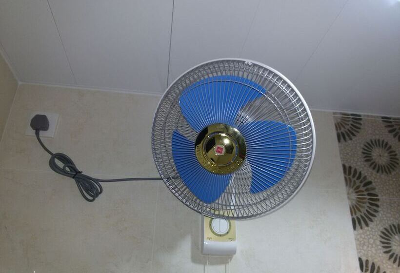 اتاق استاندارد یک نفره, Asia Inn