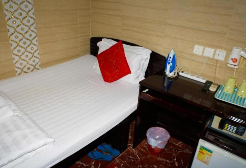 اتاق لوکس با تخت بزرگ, Asia Inn