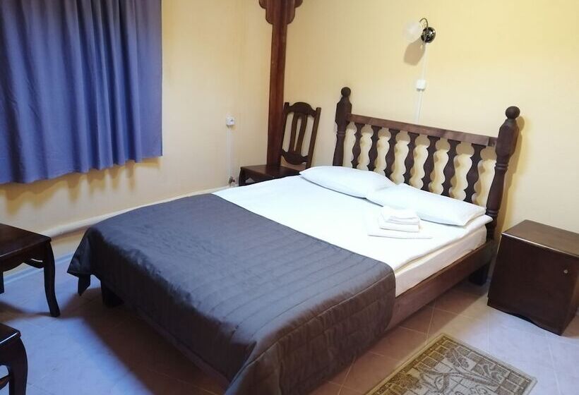 스탠다드 트리플 룸, Rubicon