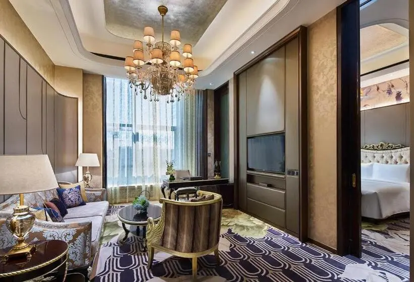 Suite with lake view, Wanda Realm Qiqihar
