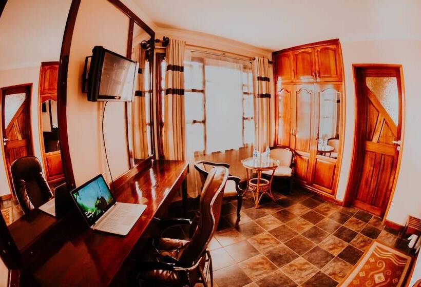 اتاق استاندارد, Happy Rhino