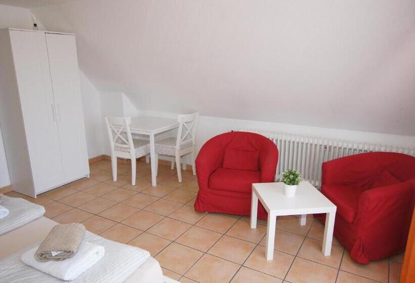 Студио Стандарт с Балконом, Dorfkrug Busum