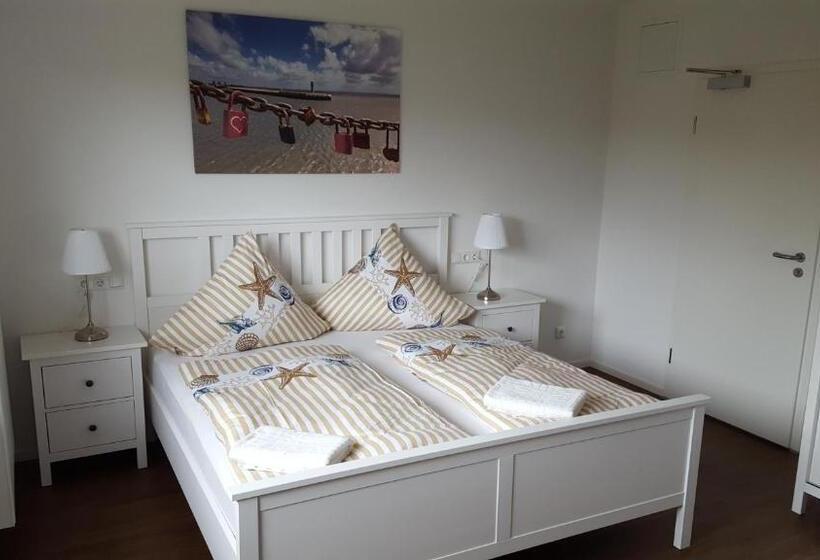 Comfort room with balcony, Dorfkrug Busum