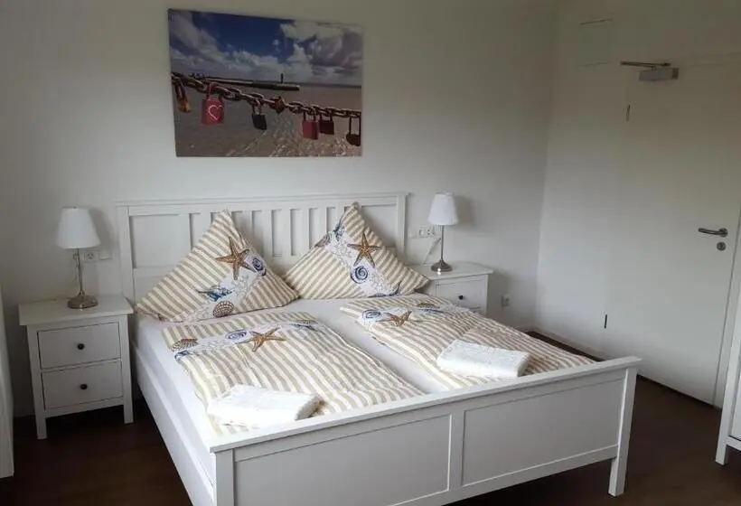 Comfort room with balcony, Dorfkrug Busum