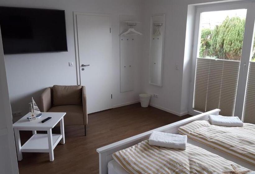 Comfort room with balcony, Dorfkrug Busum